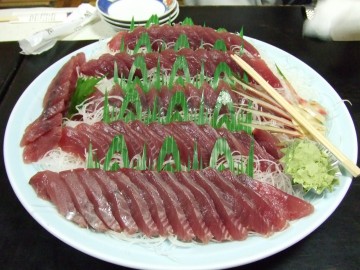 カツオ刺身
